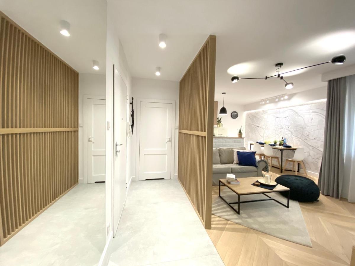 Mycherry - Old Town Apartment - Wiezienna 21C فروتسواف المظهر الخارجي الصورة