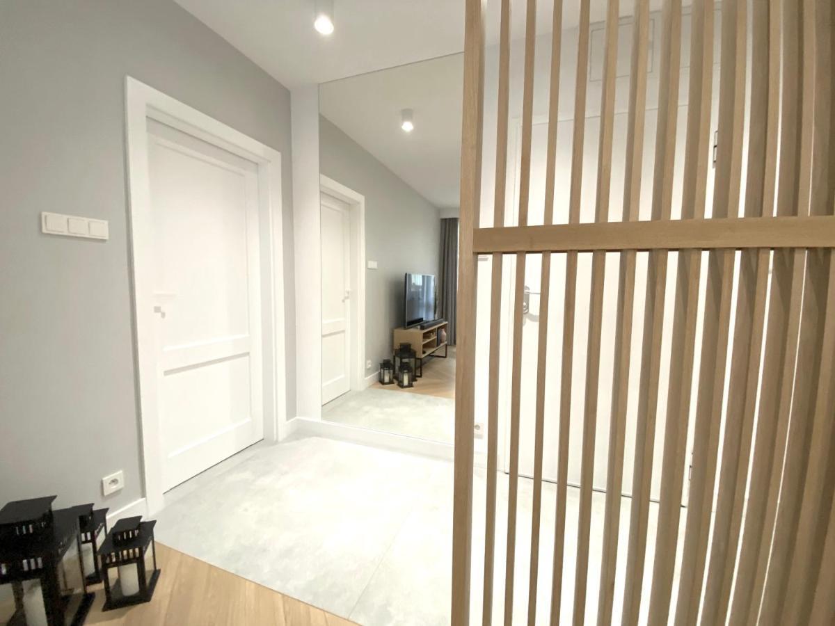 Mycherry - Old Town Apartment - Wiezienna 21C فروتسواف المظهر الخارجي الصورة