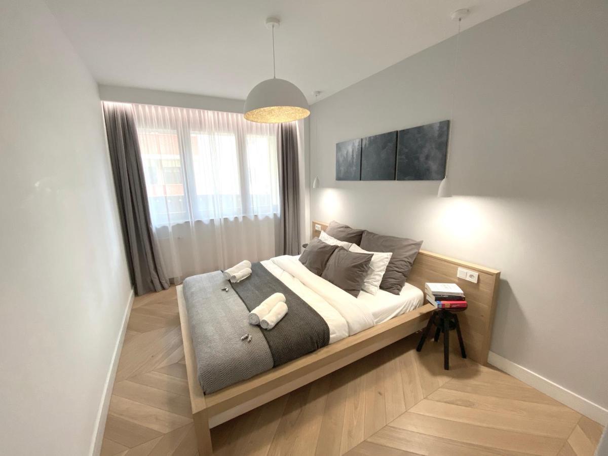 Mycherry - Old Town Apartment - Wiezienna 21C فروتسواف المظهر الخارجي الصورة